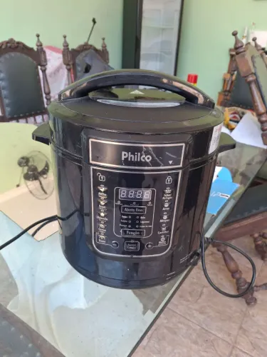 Panela de Pressão Elétrica Digital Philco 6 Litros