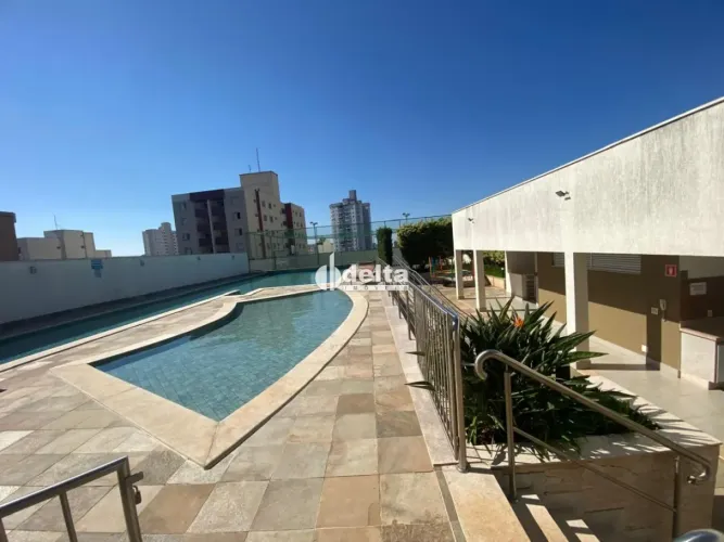 Apartamento com 1 quarto disponível para locação no bairro Centro em Uberlândia-MG