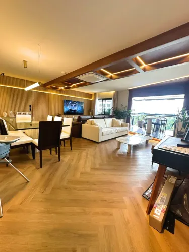 Apartamento no Condomínio Jardim Adrianópolis - Aleixo