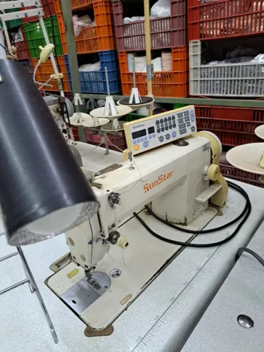 Máquina Reta Industrial Eletrônica SunStar