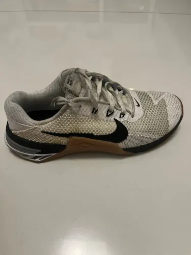 tênis Nike Metcon 7 - performance profissional