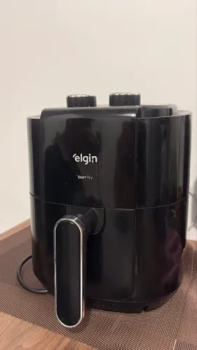 Air fryer Elgin facilita fry 3,5L