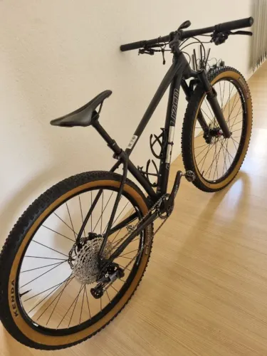 Specialized Pro X1 Aro 29 | Shimano Deore 12v | MTB Completa