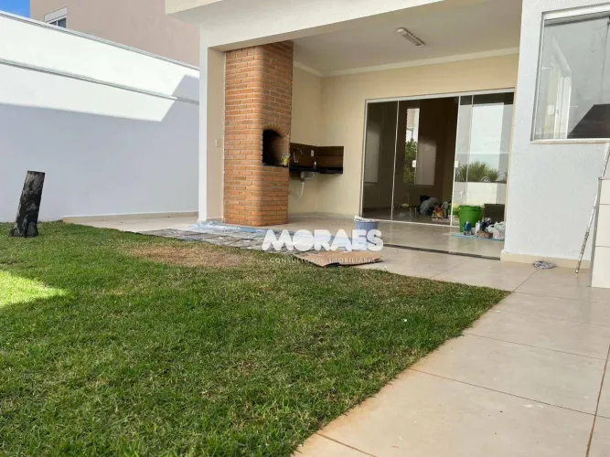 Casa em Condomínio Fechado com 3 suítes à venda, 250 m² por R$ 1.200.000 - Quinta Ranieri