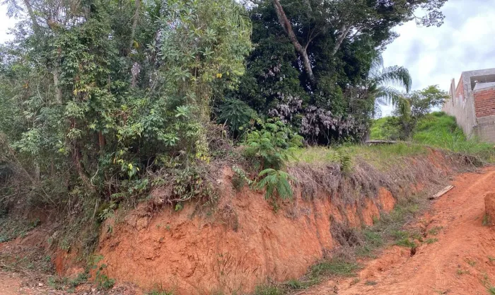 Troco terreno Serra negra