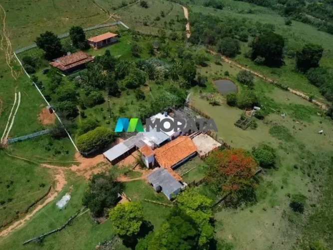 FAZENDA À VENDA - 55 HECTARES - SÃO TIAGO (MG)
