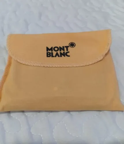 Carteiras de células e cartões primeira linha.