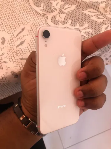 iPhone XR 128 GB
