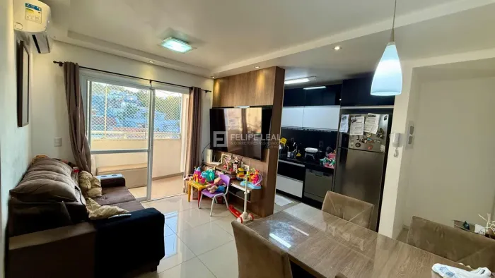 Apartamento em Real Parque - São José, SC