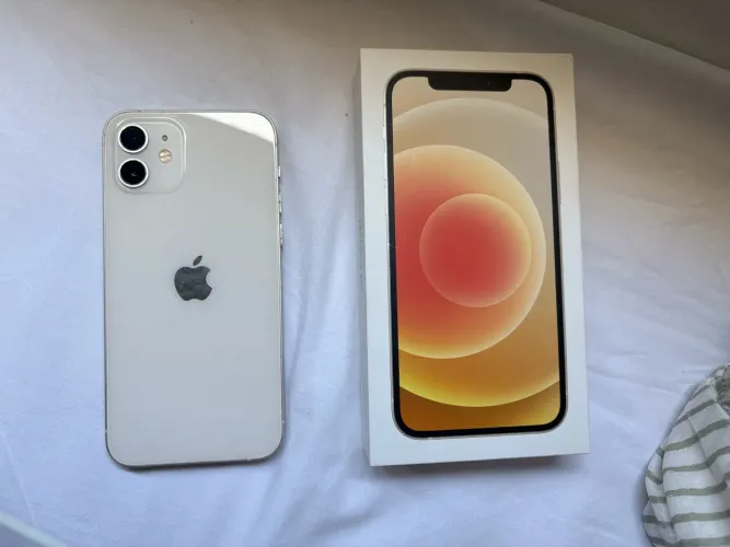 iPhone 12 - 64gb