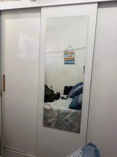 Guarda roupa novo