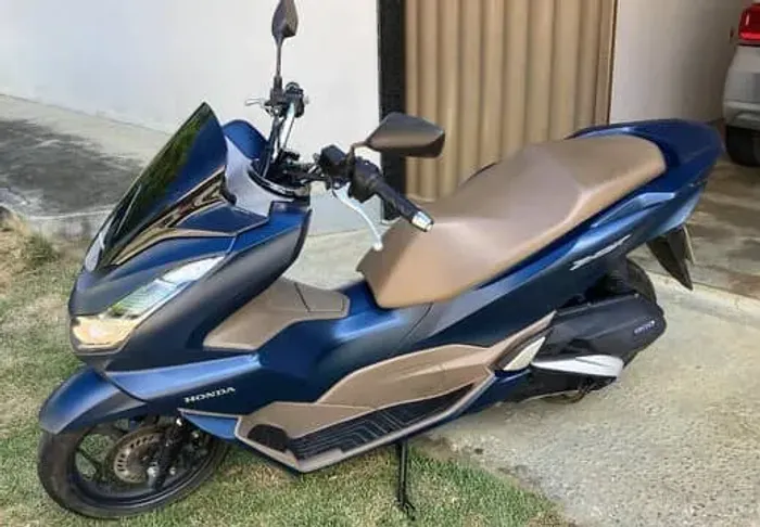 Vendo PCX DLX 2023 - Guarapari