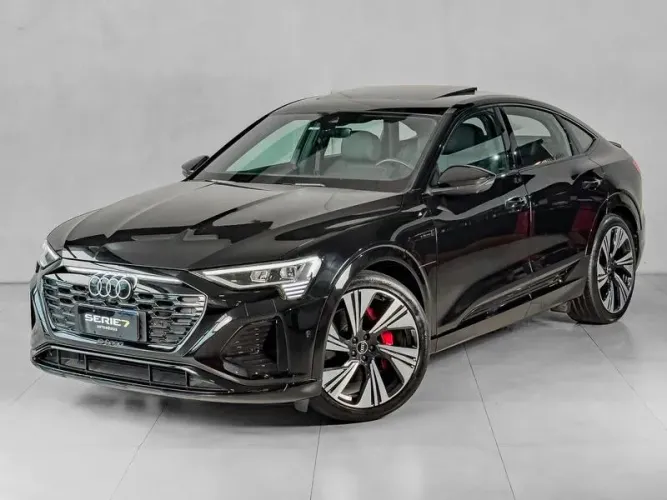Audi Q8 E-tron Sportb. Perf. Black (elétrico) 2024