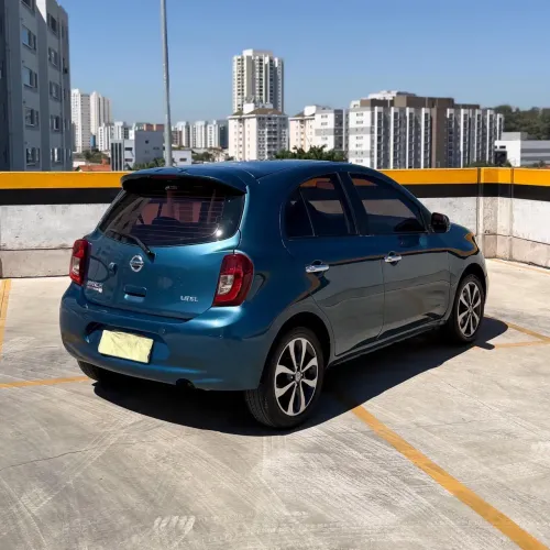 Nissan March SL 1.6 16V Flex Fuel 5P 2015