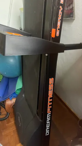 Esteira enercy 2.1 muito nova