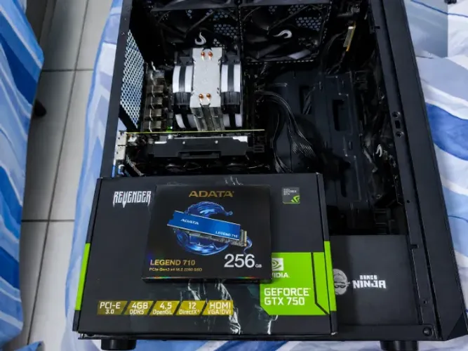 SSD NVMe ADATA Legend 710 256GB M.2 PCIe 3.0