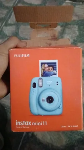 câmera Instax mini 11