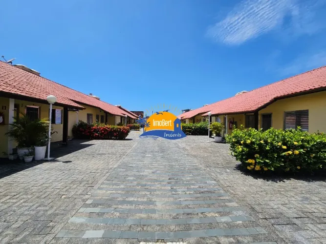 Casa em Condomínio à Venda em Bertioga-SP, Proximo a praia - 2 Quartos, 1 Sala, 1 Banheiro