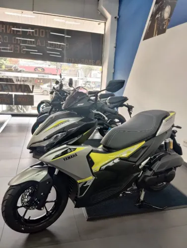 YAMAHA AEROX ABS CONNECTED 2026 - Cartão em até 21x (consulte condições) - FINANCIAMENTO