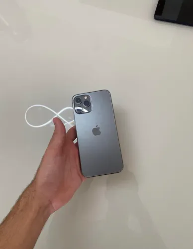 iPhone 12 Pro Max seminovo