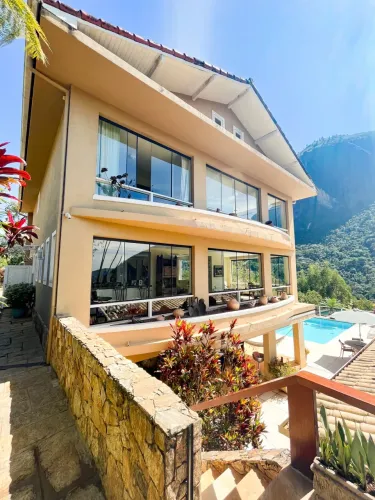 Casa alto padrão em Araras