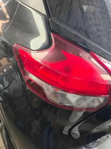 Lanterna Traseira Esquerda Nissan Kicks 2016 17 2018 2019 20