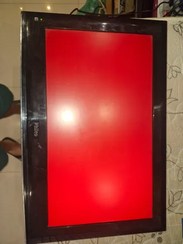 TV Philco 24 Polegadas com bloqueio de fábrica. 