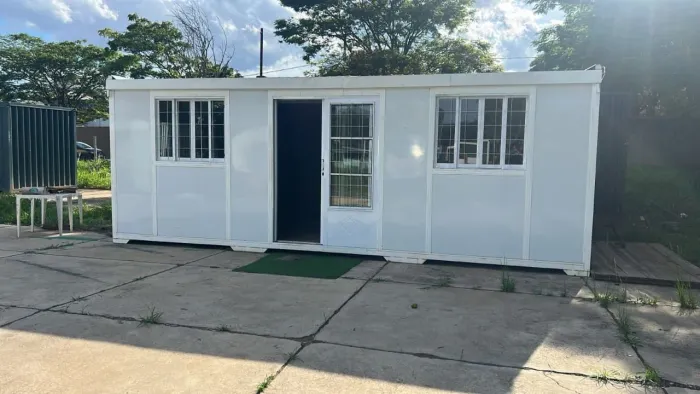 Kitnet Casa em Container
