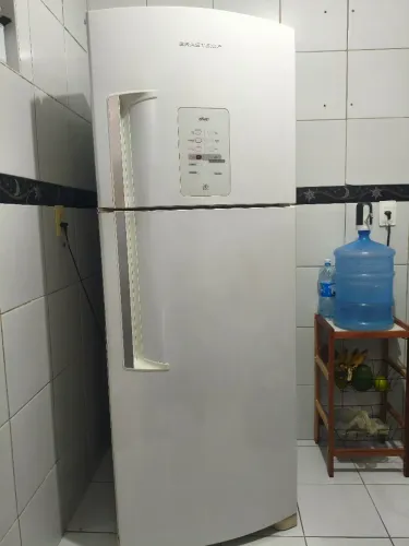 Geladeira Brastemp 429L