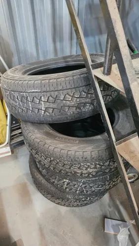 Pneus Scorpion 255/65 17 Pirelli