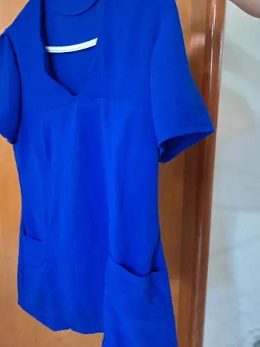 Blusa azul marinho