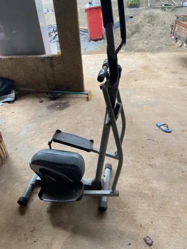 Elíptico equipamento ginástica 