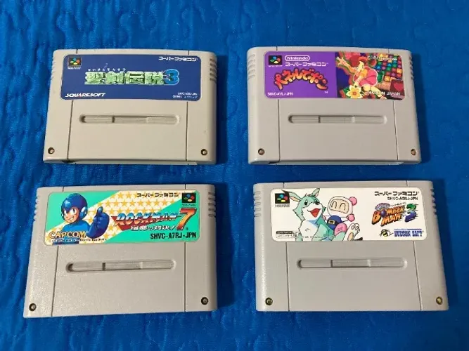 Lote de jogos Super Famicom Seiken Densetsu 3, Super Bomberman 3, Panel de Pon e Rockman 7