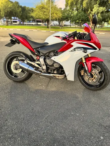 Honda CBR 600F 2013 