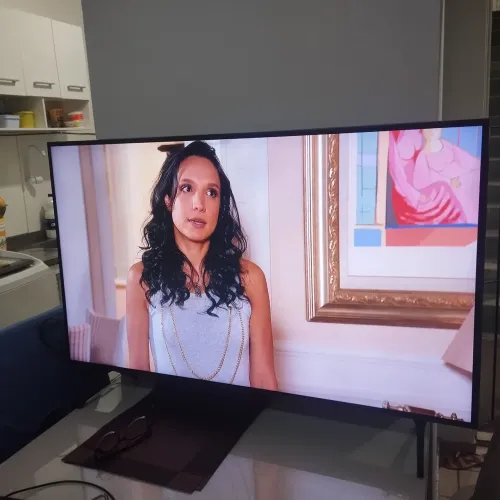 Smart Samsung 43 "tela cristal infinita , 4K ,valor 750