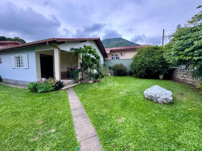Casa Residencial 80M² - para Alugar