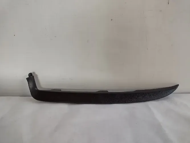 Moldura farol sandero logan 2015/2019 esquerdo