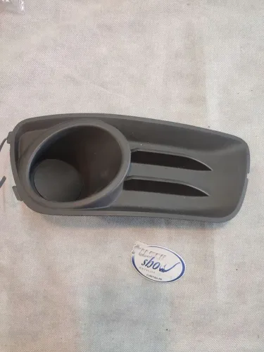 Moldura farol de milha FIAT PALIO/SIENA
