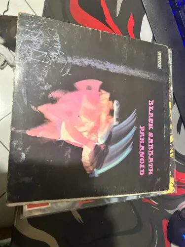 Lp?s Paranoid e The Number of the Beast