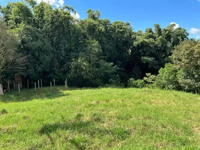 linda chácara na área urbana do município de Corbélia!!!