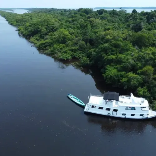 Barco regional pra alugar