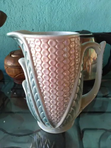 Jarra antiga, espiga de milho 