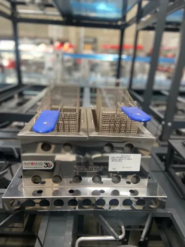 F42C FRITADEIRA DE FOGÃO 40X40 2 CUBAS - METALMAQ