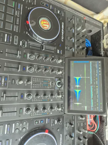 Denon Prime 4+