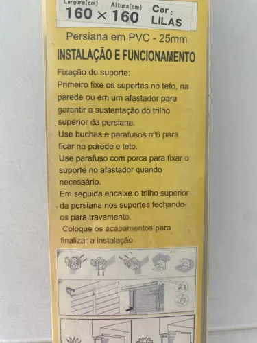 Persiana PVC Lilás 160x160cm