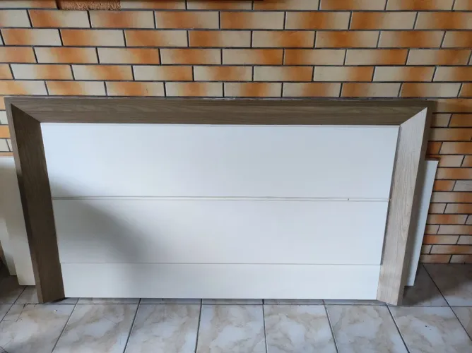 Cabeceira de cama moderna com design elegante