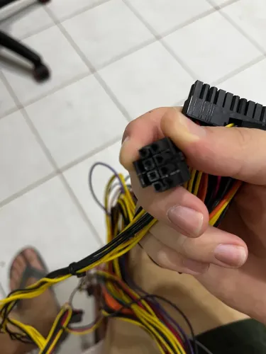 Fonte marca login 500 w