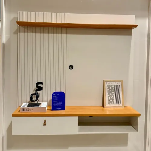 Painel para TV até 55 Polegadas Iris  Cinamomo/Off White