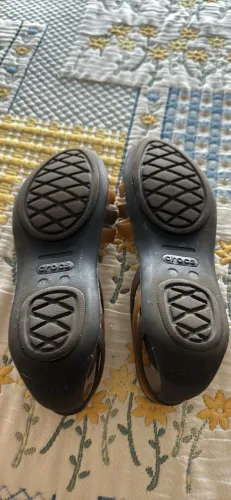 Sandalia Crocs - 35