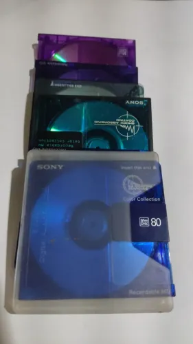 Mini disc usados MD 74 com estojo